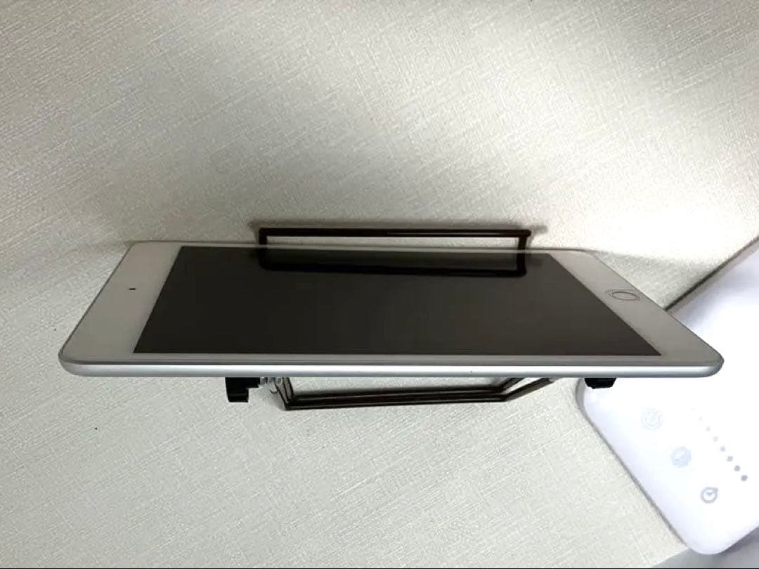 美品　iPad Mini 第5世代 WiFi 256G キーボードカバー付