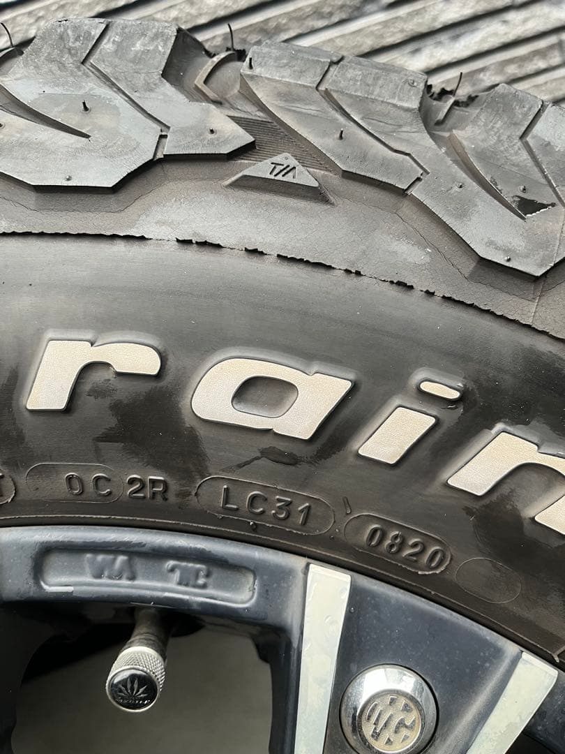 マーテルギア モンスター 17インチ　 BFGoodrichタイヤホイールセット