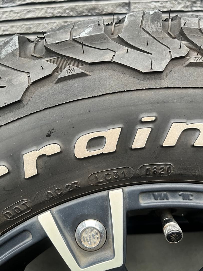 マーテルギア モンスター 17インチ　 BFGoodrichタイヤホイールセット
