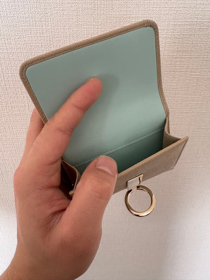 新品未使用・付属品完備】BVLGARI 三つ折り財布 箱・ギャランティ付き