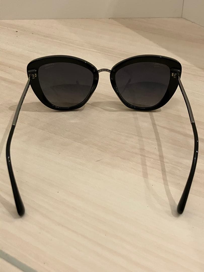 極美品　CHANEL シャネル　ココマーク　キャットアイ　サングラス　ブラック