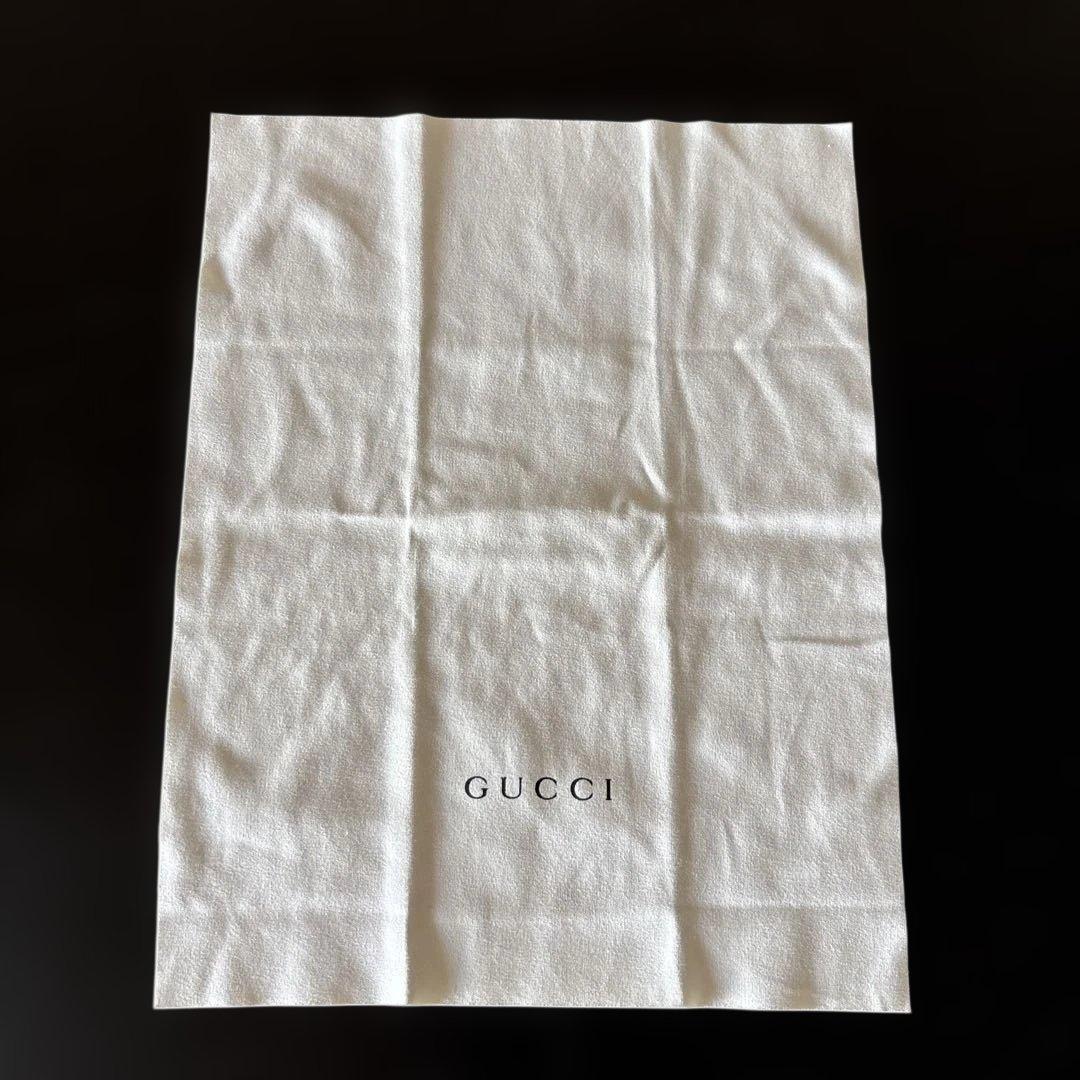 値下げしました❗️GUCCI ❗️ブラック サングラス　紫外線対策