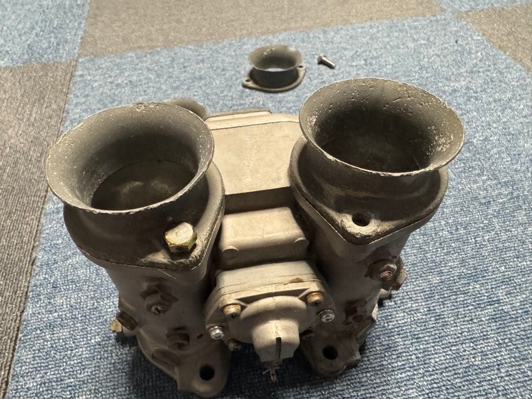 エアファンネル２5ｍｍ　ショート　４個　　　　ミクニ純正鋳物製? 旧車　当時物