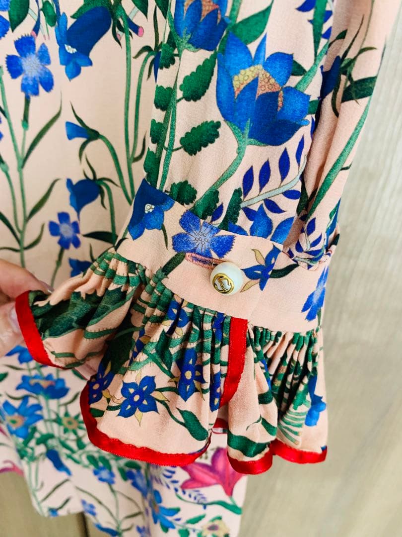 GUCCIグッチ花柄ワンピースシルク100%