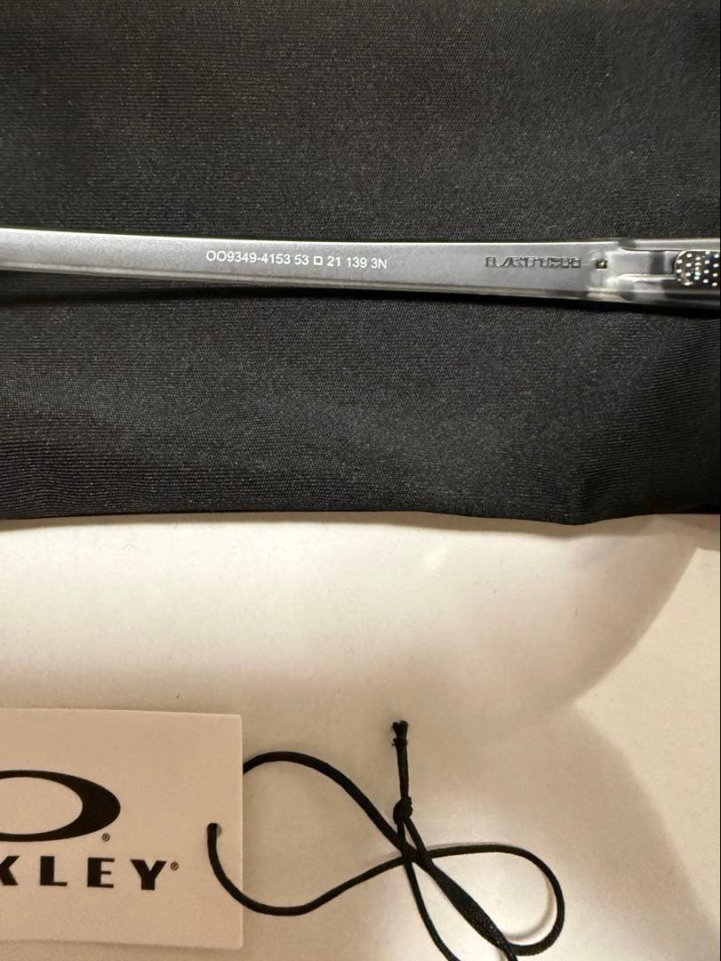オークリー　ラッチOKALEY LATCH OO9349 美品