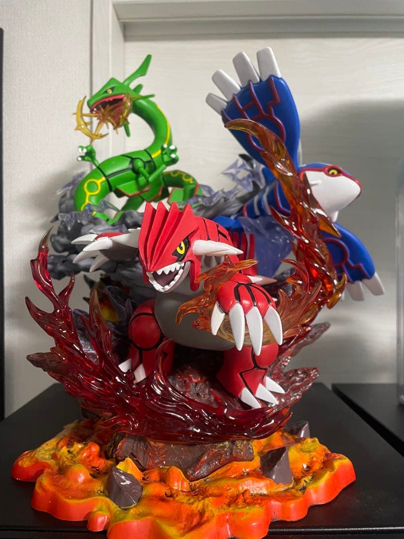 ポケットモンスター　フィギュア　レックウザ　カイオーガ　グラードン