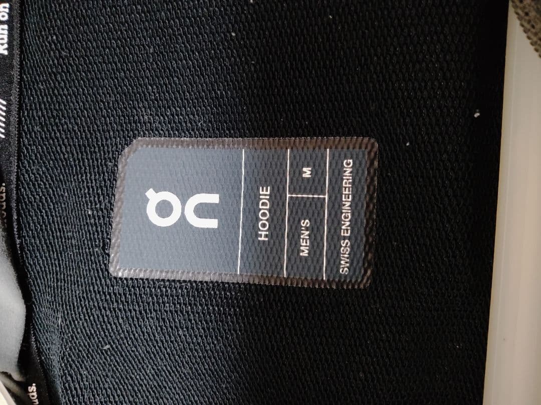 On Hoodie メンズ M ダークグレー
