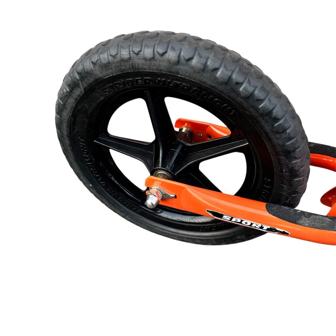 ストライダー 12インチ スポーツ オレンジ 人気色 STRIDER 動作品