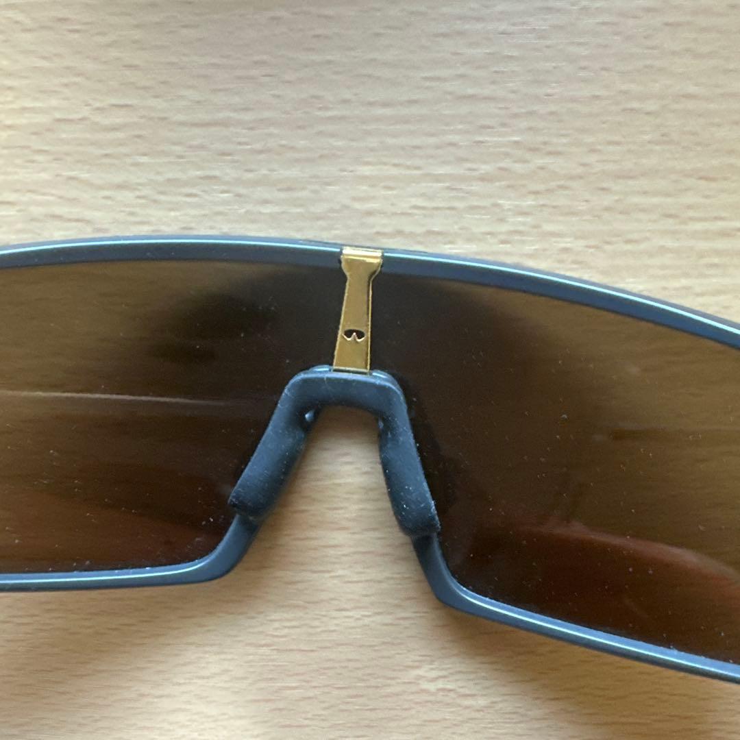 美品　OAKLEY SUTRO スートロ