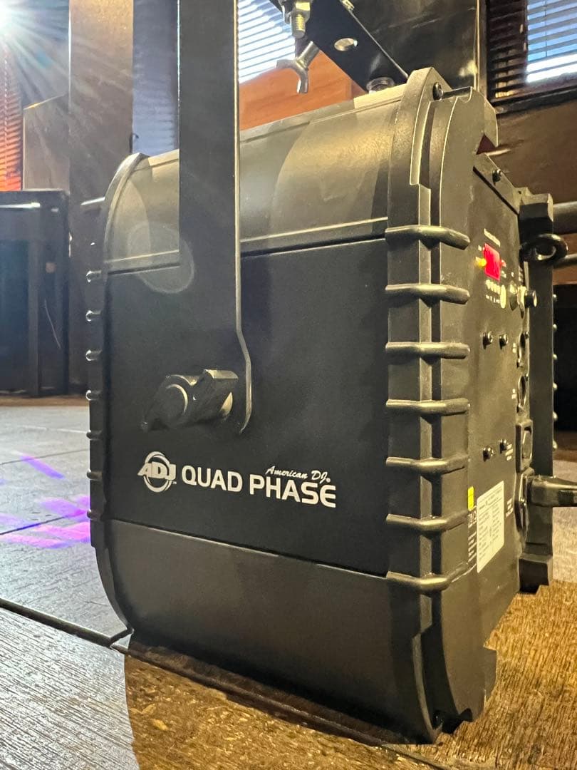 配信機器・PA機器・レコーディング機器 American DJ QUAD PHASE