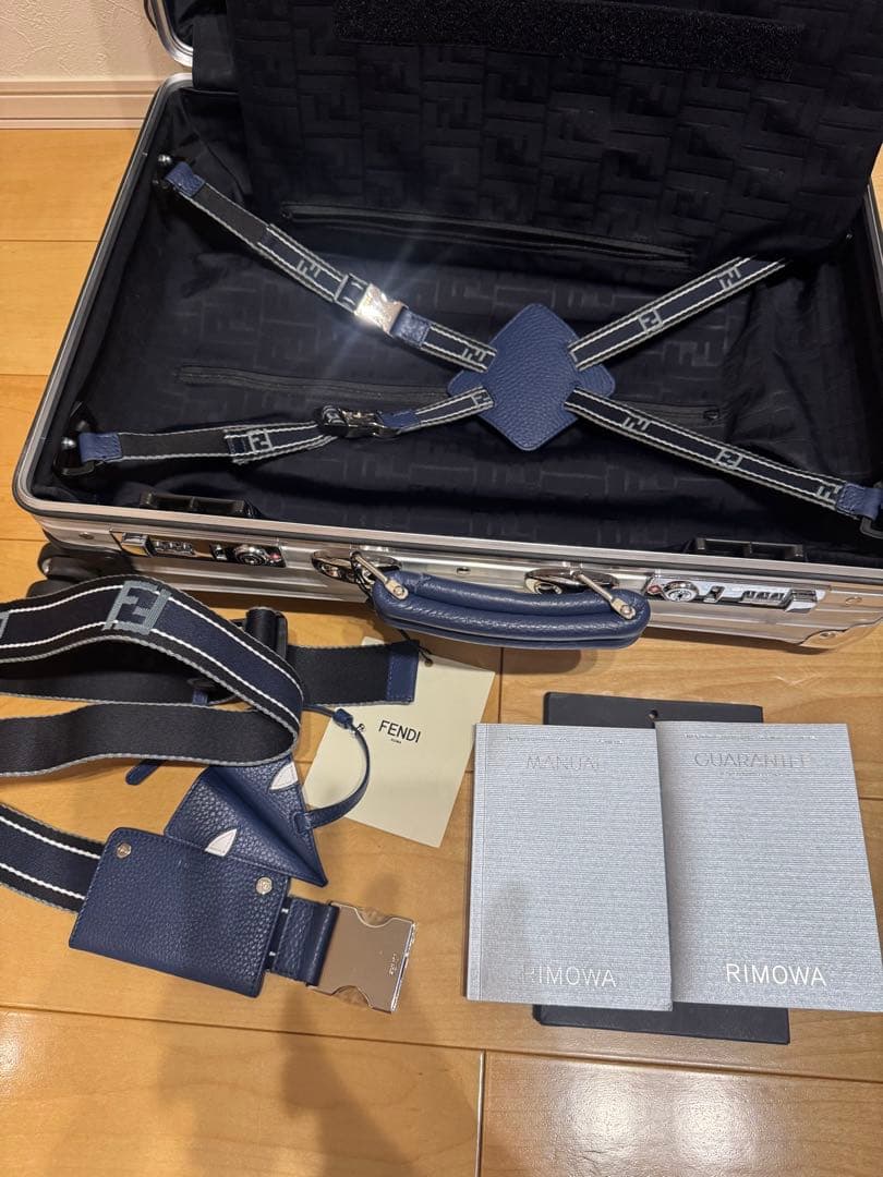 RIMOWAフェンディ　キャリーケース