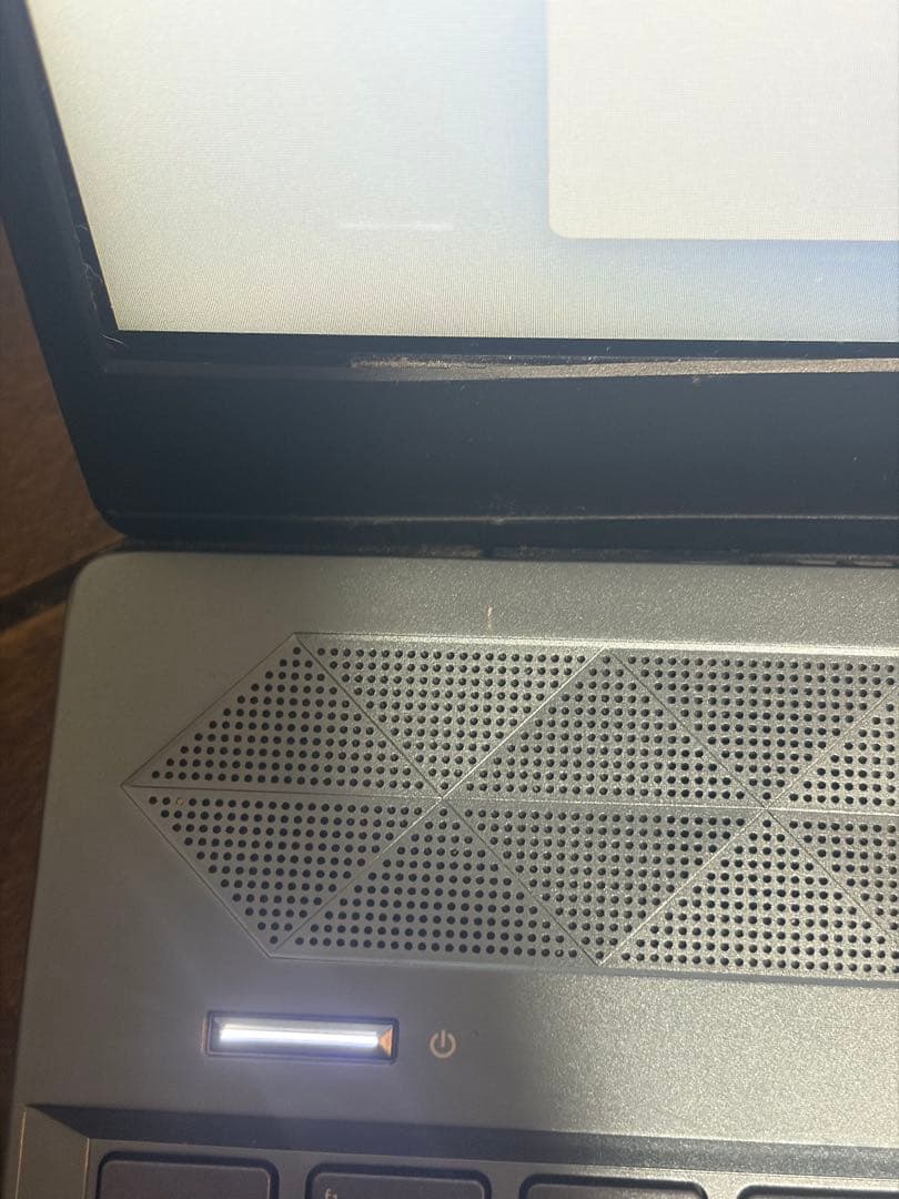 HP Pavilion Laptop 15-cs3xxx 充電器付き