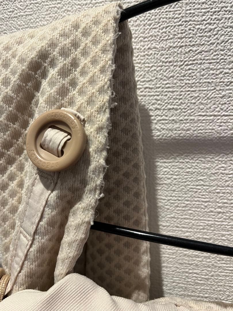 ささだエルゴ　ベージュ オムニブリーズ