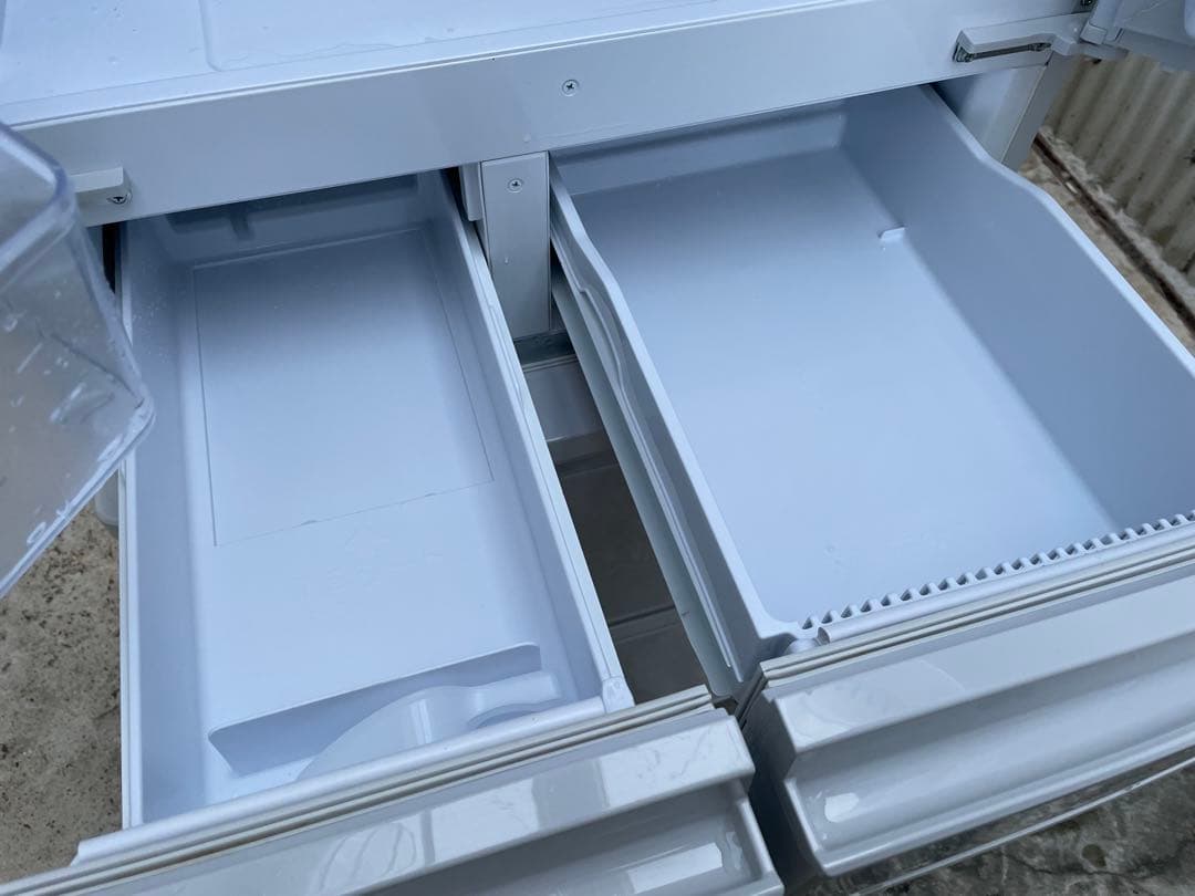 近隣配達可能　SHARP 455L 6ドア冷蔵庫　SJ-P461D
