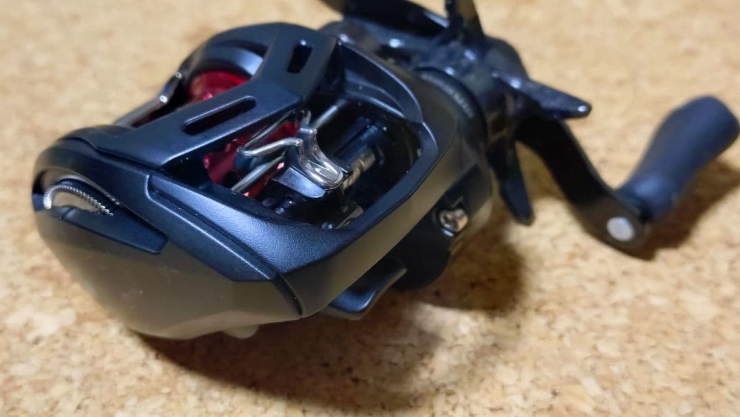 美品！！DAIWA 25 アルファス BF TW 8.5L 試投のみ　ダイワ