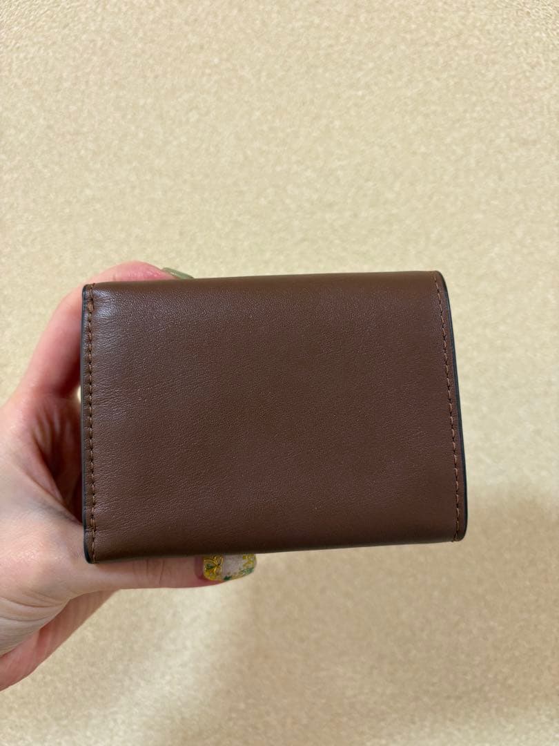 COACH ロゴ入り三つ折り財布 ブラウン