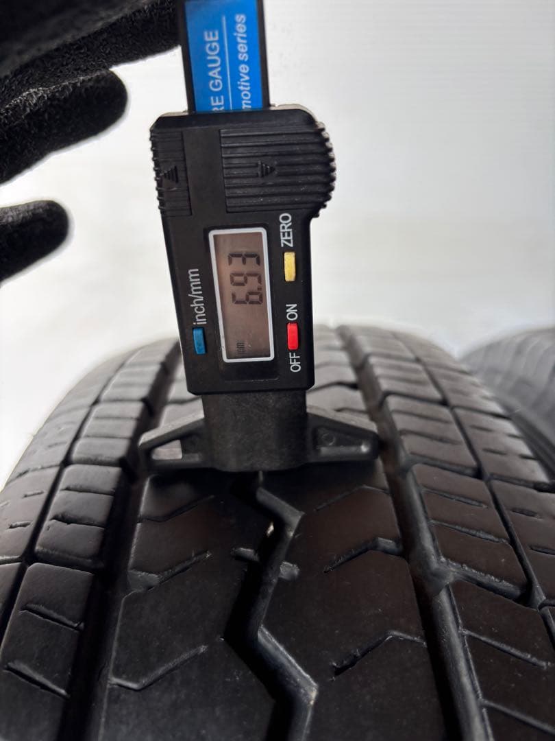①✅ 195/80R15 107/105L TOYO V02e国産 送料無料‼️