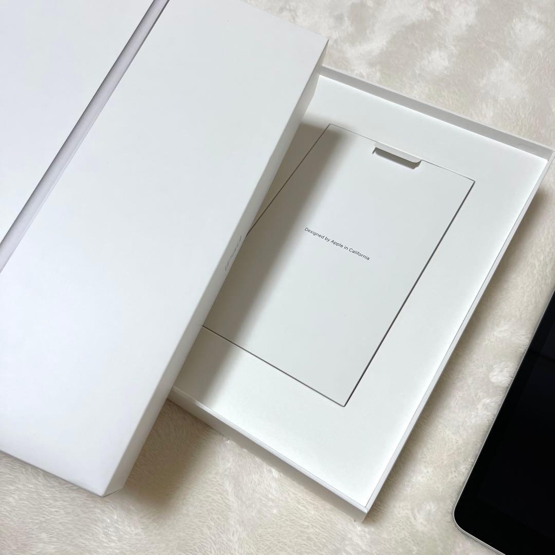 iPad 第9世代 64GB Wi-Fi Cellular モデル silver