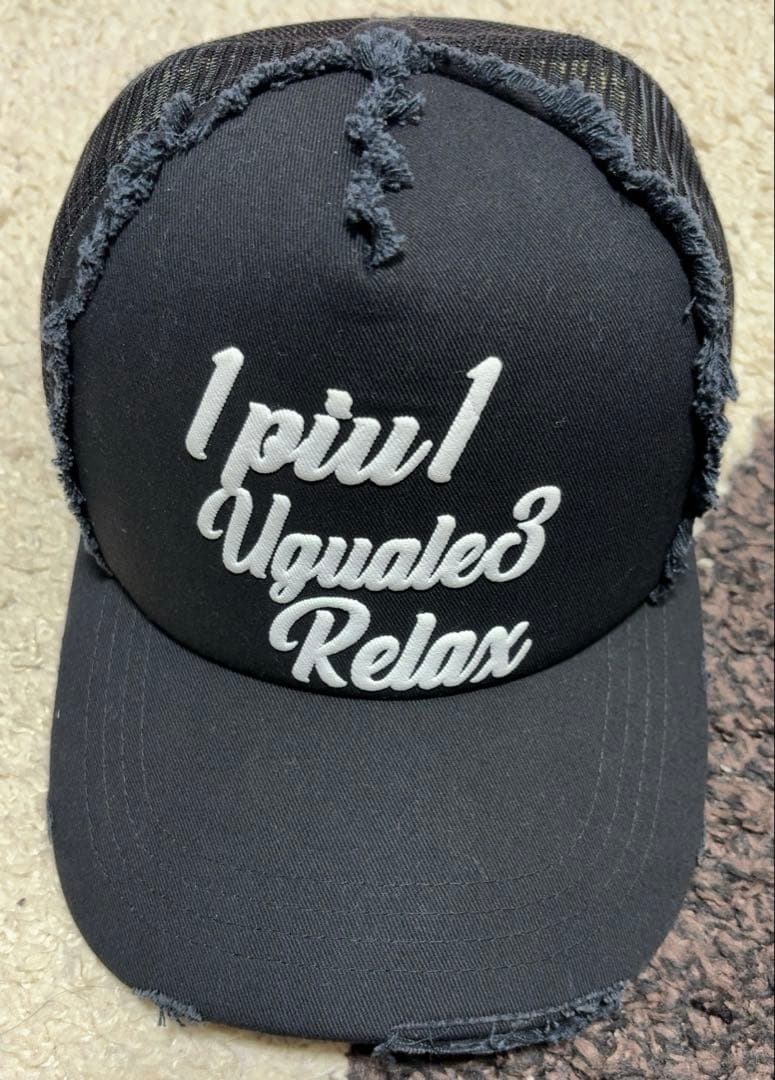 【新品未使用】1PIU1UGUALE3 RELAX 発泡ロゴプリントロゴキャップ