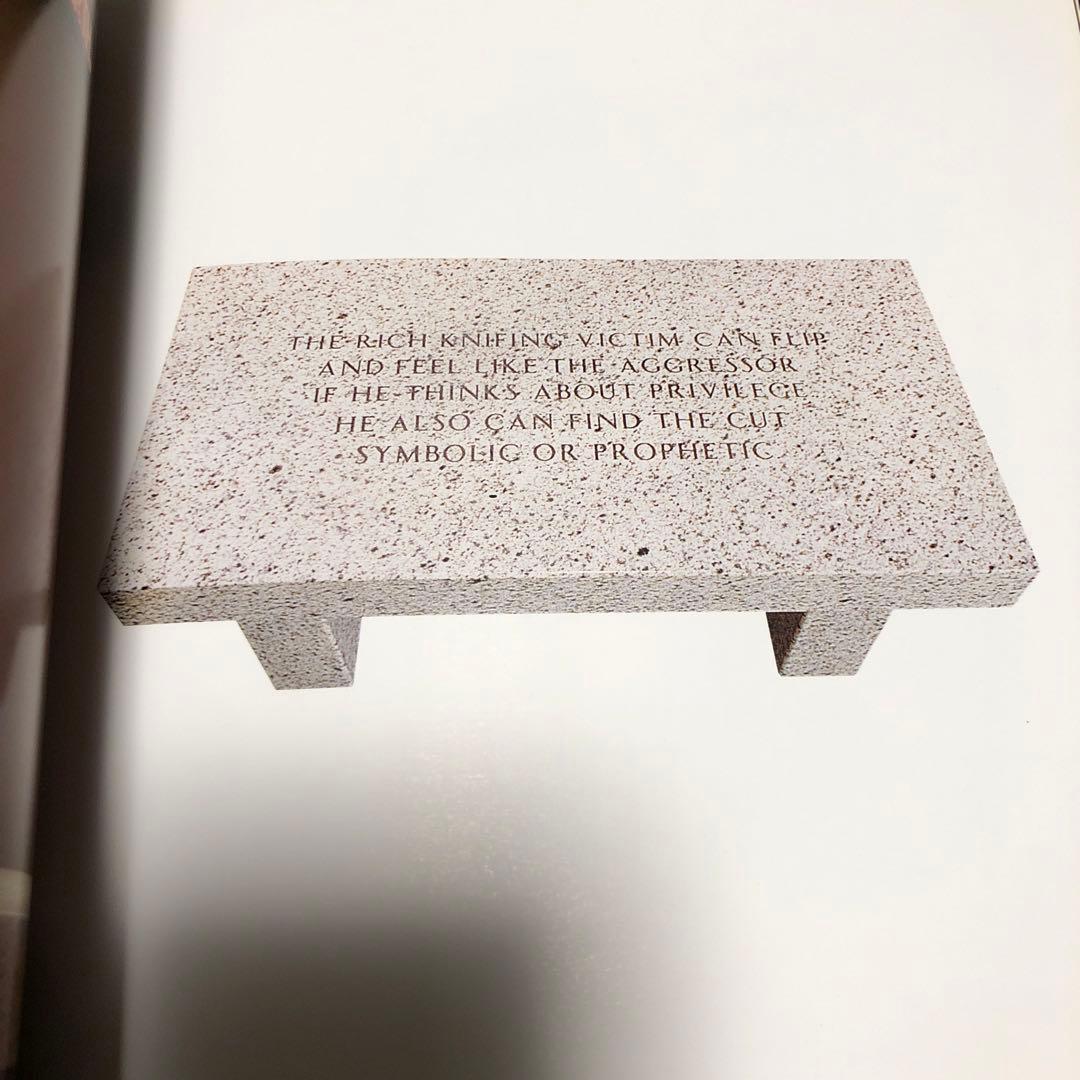アート・デザイン・音楽 Jenny Holzer / Retro