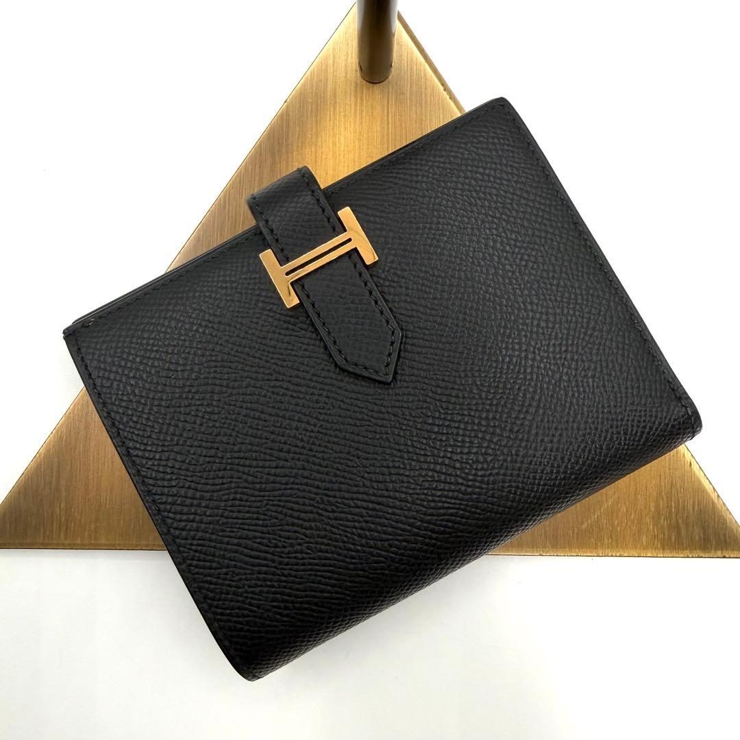超美品　HERMES ブラック　レザー　二つ折り財布　べアンコンパクト　K刻印