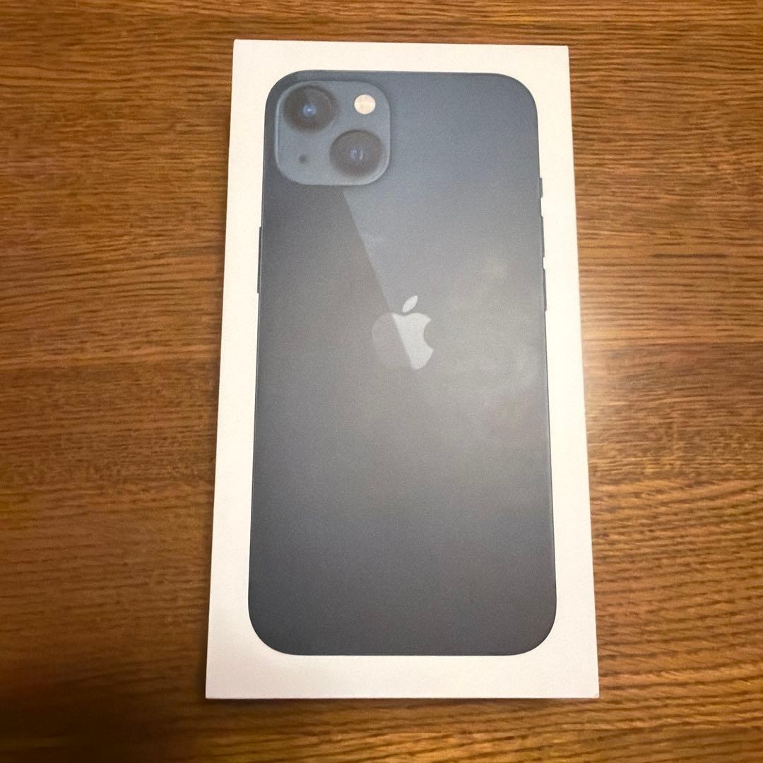 Apple iPhone 13 256GB 背面ひび割れ