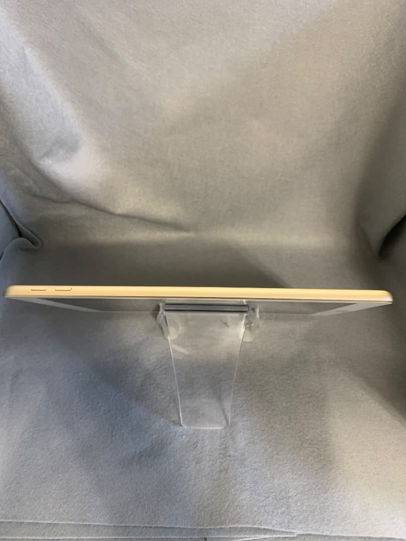 超美品 iPad 第5世代 128GB Wi-Fi版 ゴールド色