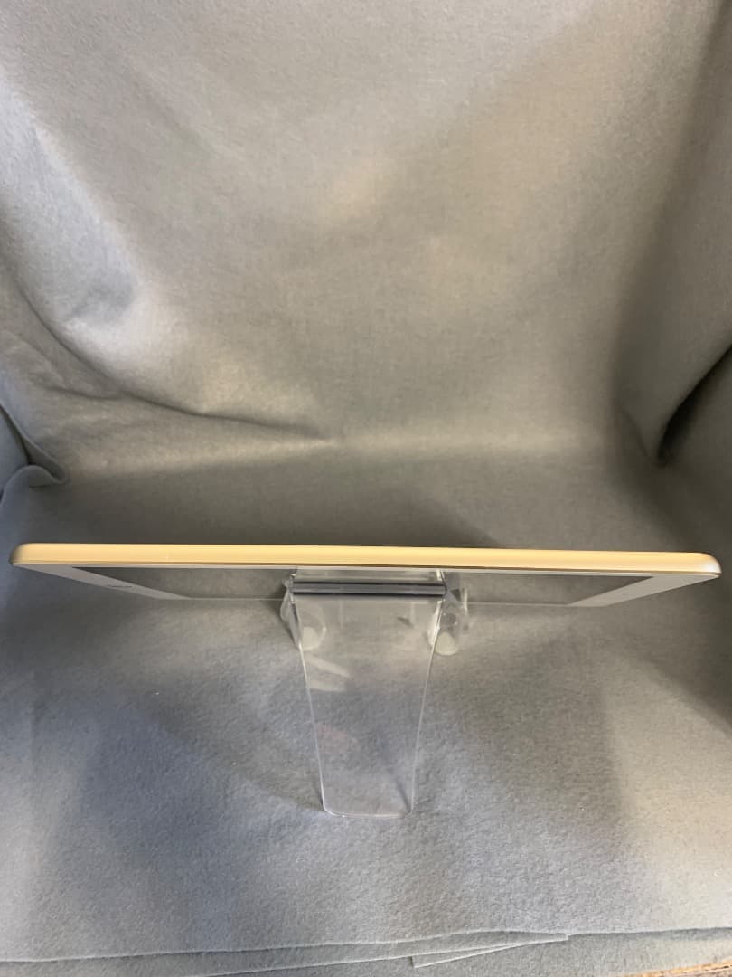 超美品 iPad 第5世代 128GB Wi-Fi版 ゴールド色