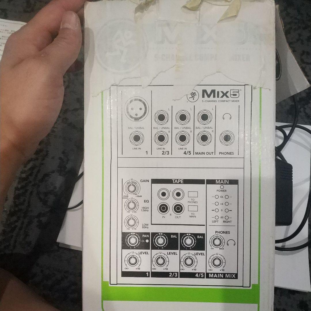 MACKIE Mix5 ミキサー
