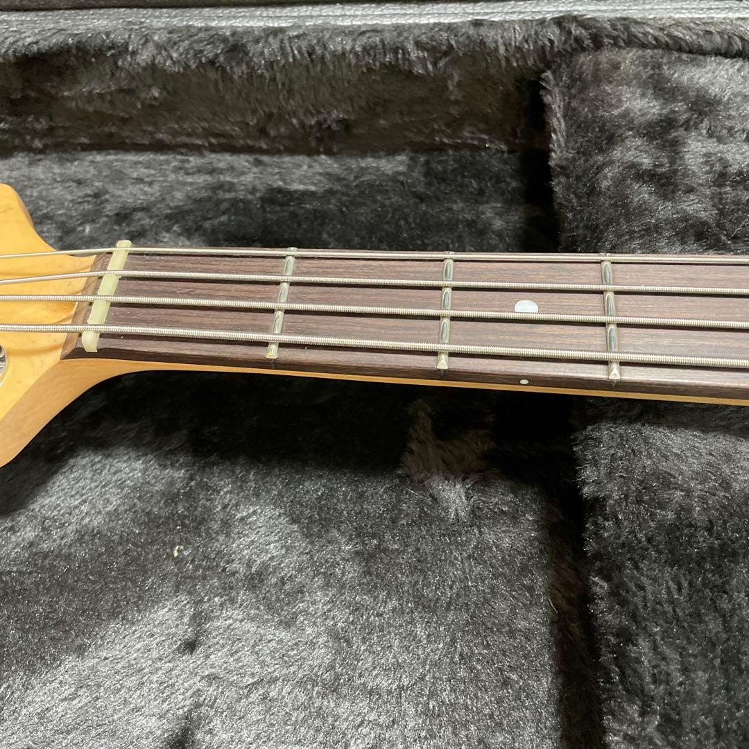 Busker’s ジャズベース　ハードケース付き