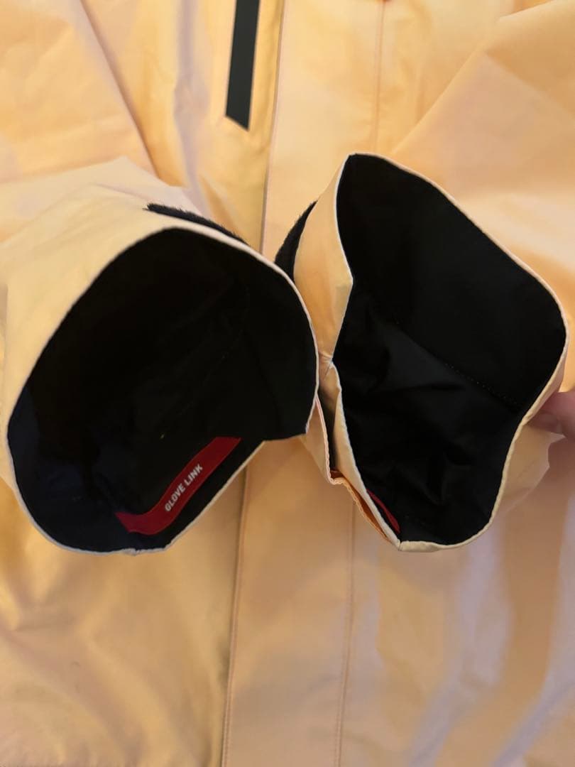 686 GORE-TEX Core shell ピンク　ジャケット