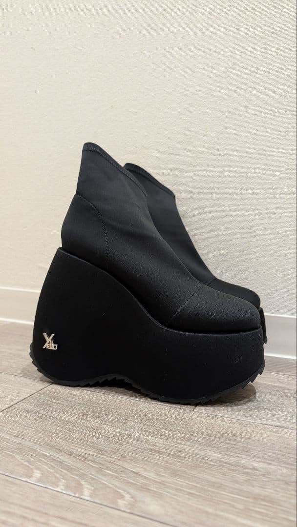 靴 YELLO TOKYO BLACK PLATFORM SHORT BOOTS S