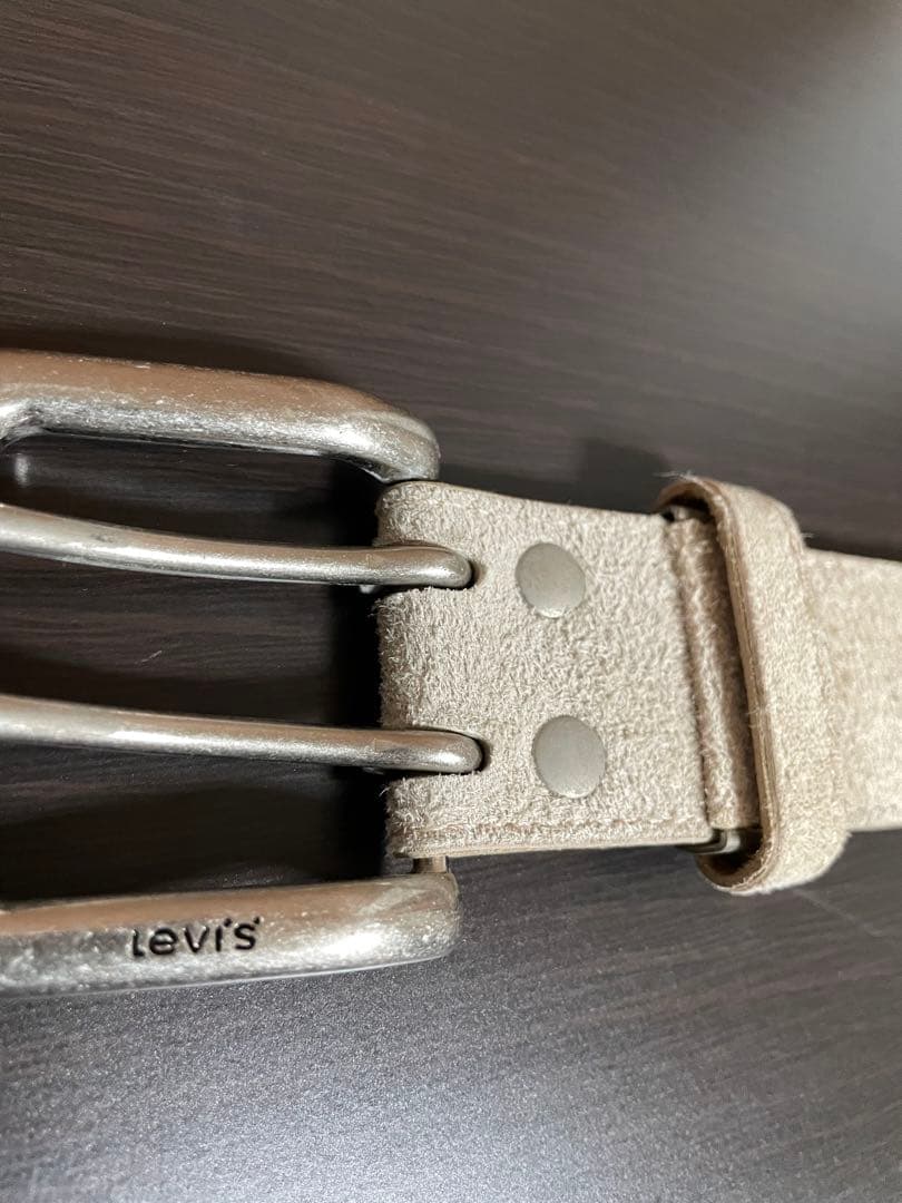 超希少！リーバイスLevis スゥエード調ベルト　ベージュ使用期間短！