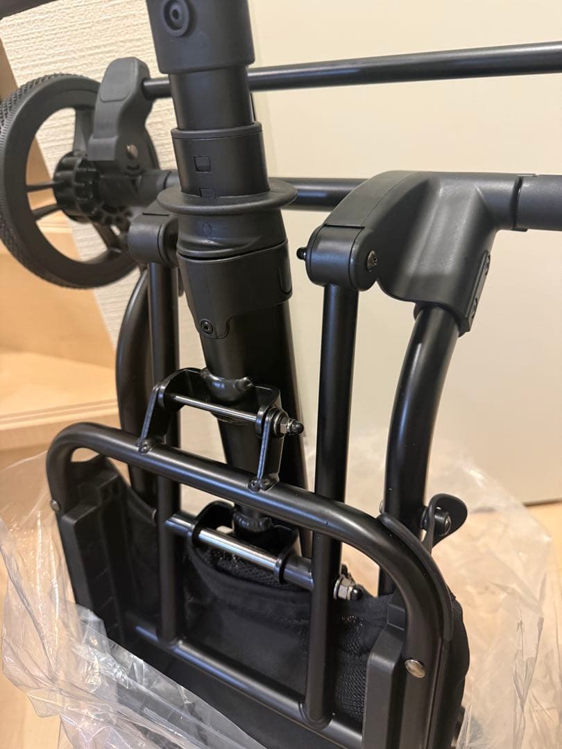 最新モデル　AIRBUGGY WIZ Xペットカート