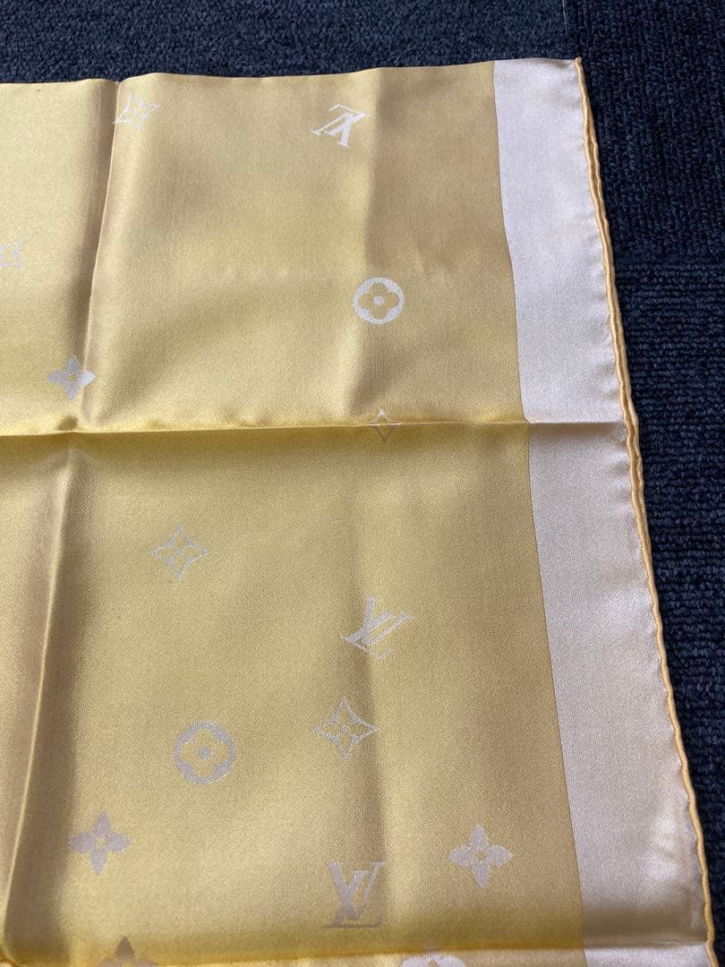 極美品⭐︎ LOUIS VUITTON ルイヴィトン　エシャルプカプリ　スカーフ