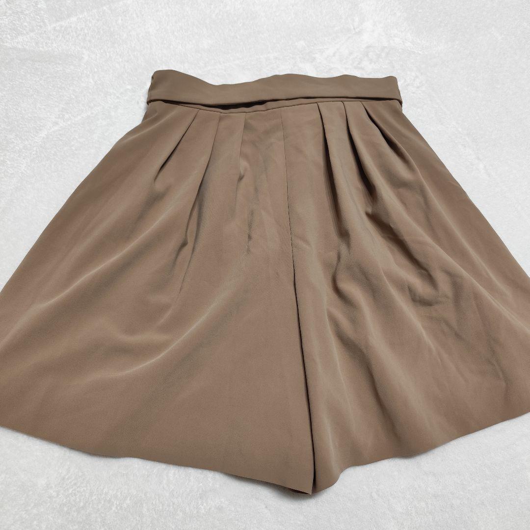 新品タグ付き FOXEY/フォクシーニューヨーク ショートパンツ キュロット38