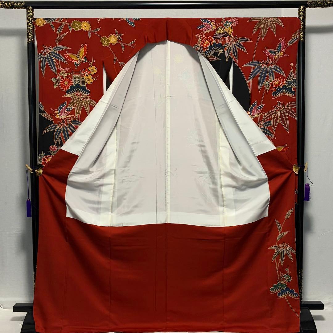 D329 振袖　紅型　丹後縮緬　蝶々　花模様　正絹　着物　袷　未使用極美品
