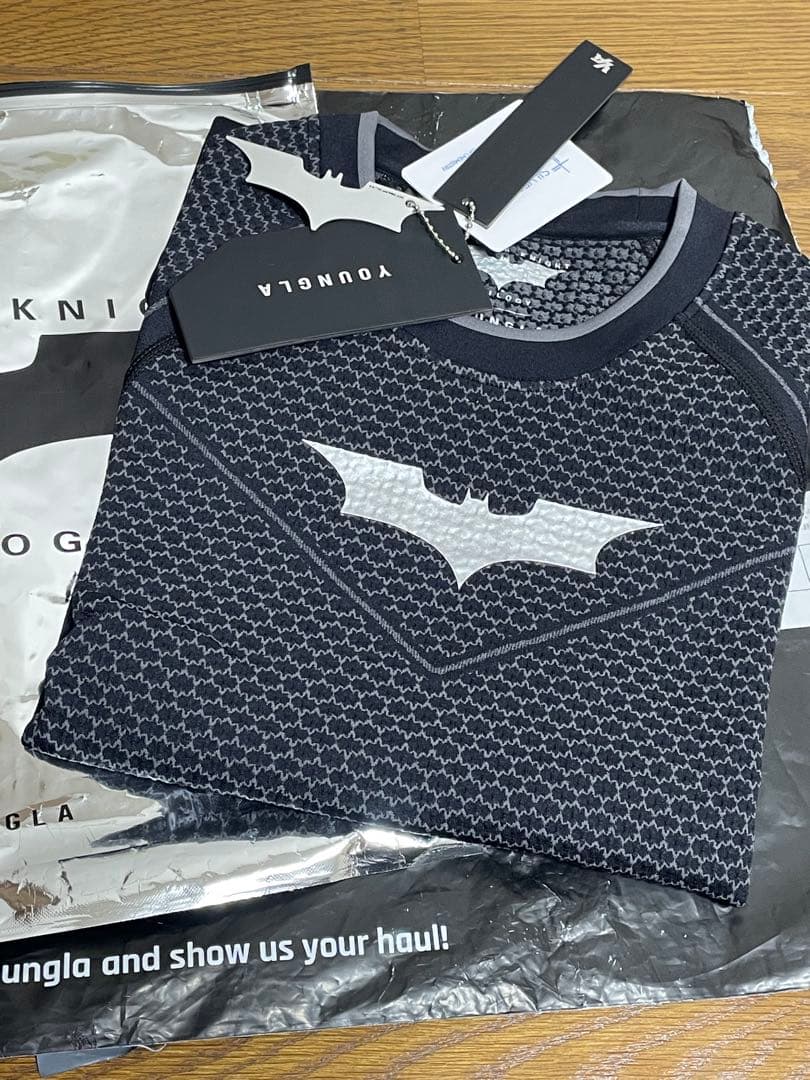  × Batman コンプレッションウェア M 新品未使用タグ付き