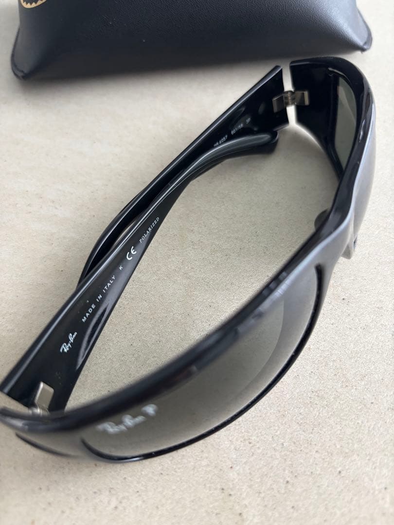 確実正規品Ray-Ban レイバン　偏光サングラスRB4057