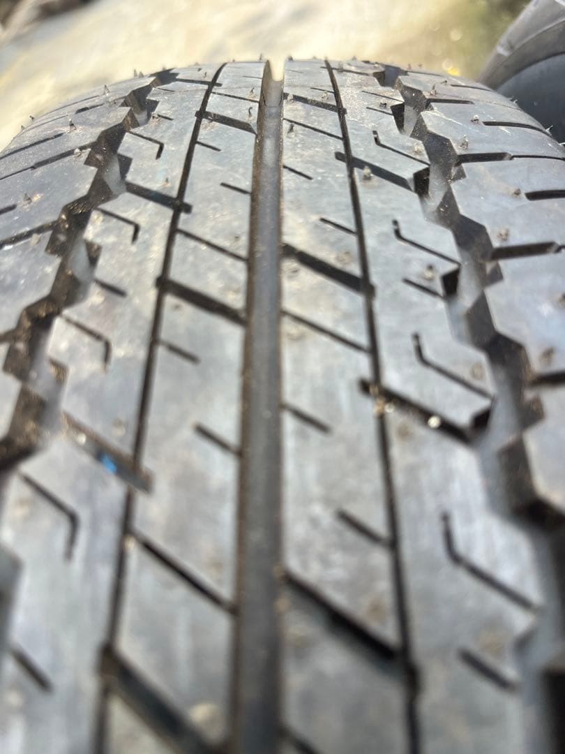 スズキ ジムニーシエラ JB74 純正タイヤ195/80R15 4本セット
