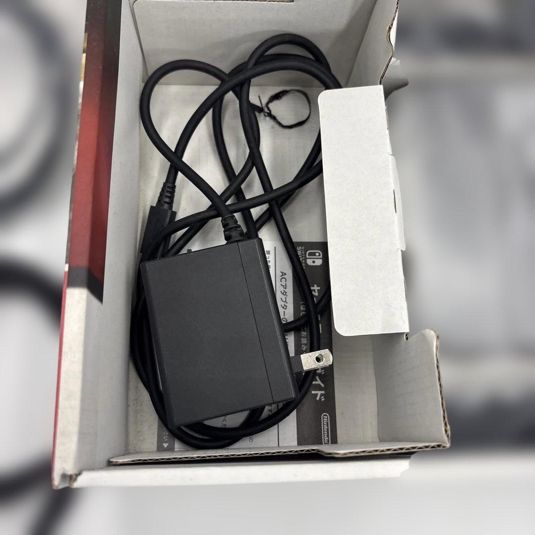 美品　【動作確認済・初期化済】NintendoSwitch本体
