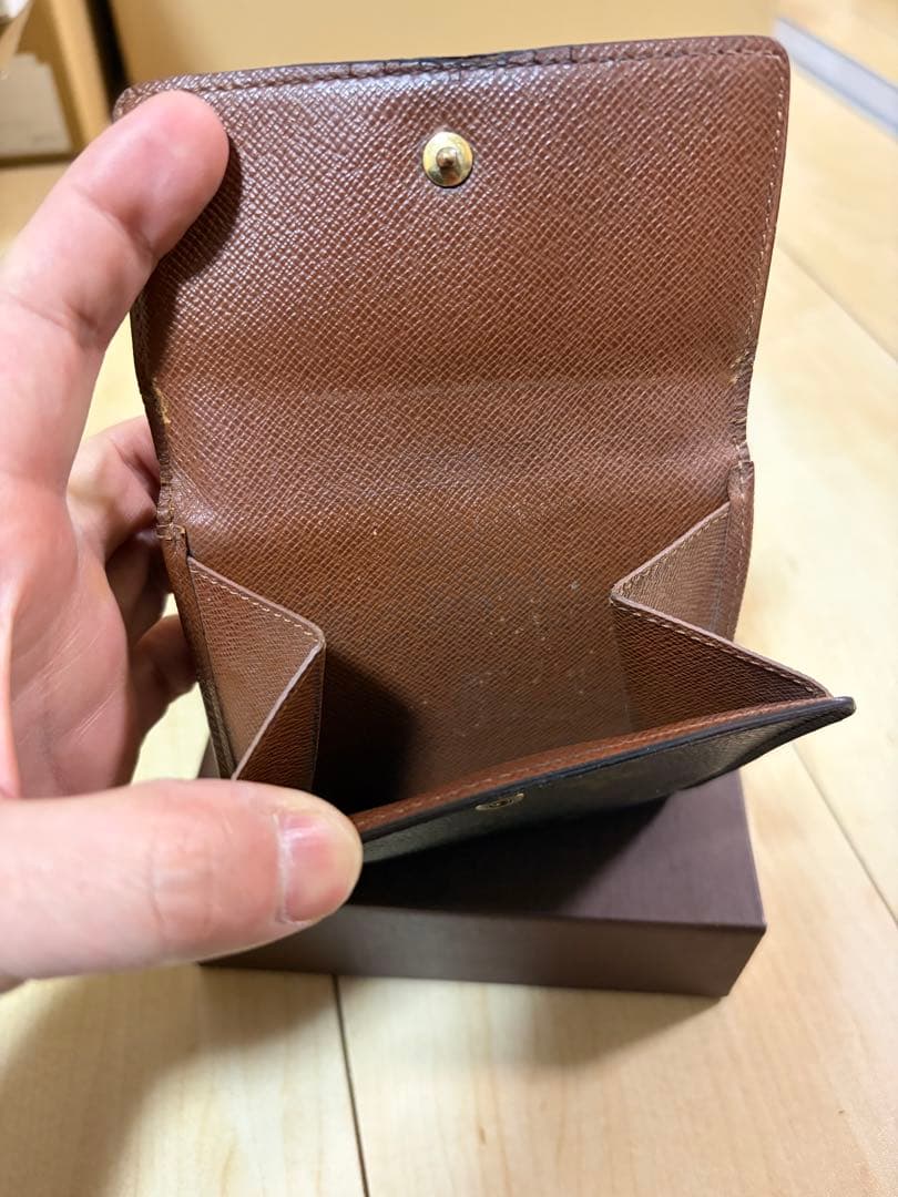 ルイ・ヴィトン モノグラム 三つ折り財布