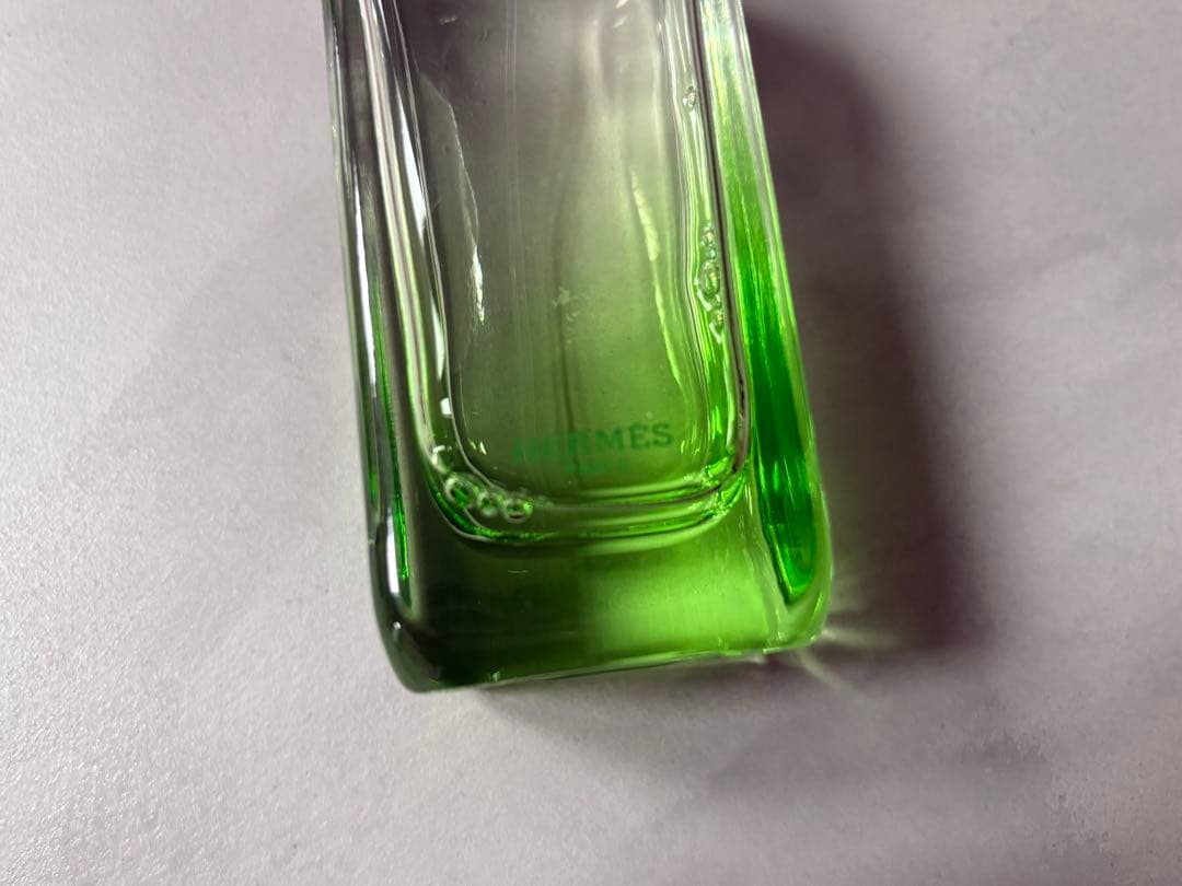 Hermès『Un Jardin Sur Le Toit（屋根の上の庭）』