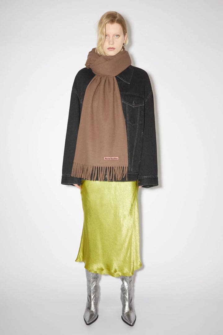 Acne Studios フリンジウールスカーフ キャメルブラウン