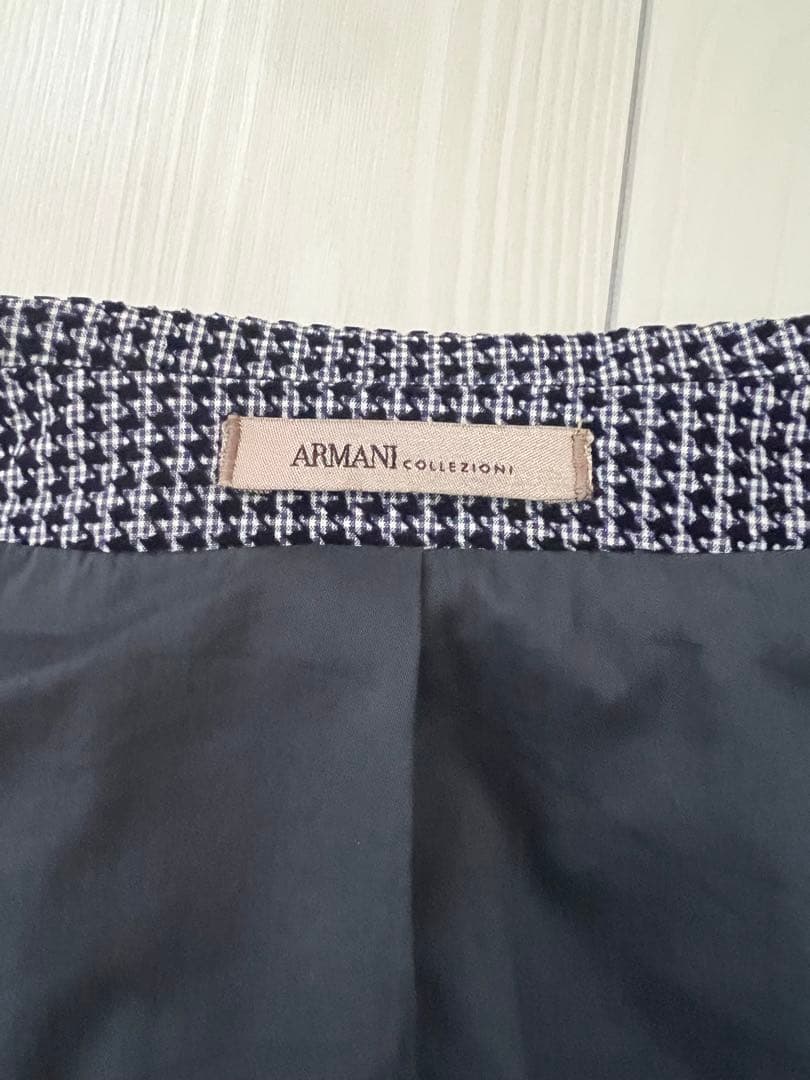 ARMANI COLLEZIONI テーラードジャケット