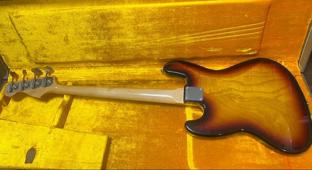 【レア】Fender CS初期ロゴJazz Bassアッシュ・ローズ