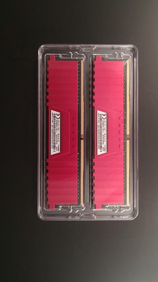 メモリー CORSAIR Vengeance LPX DDR4 16GB (2x8GB)