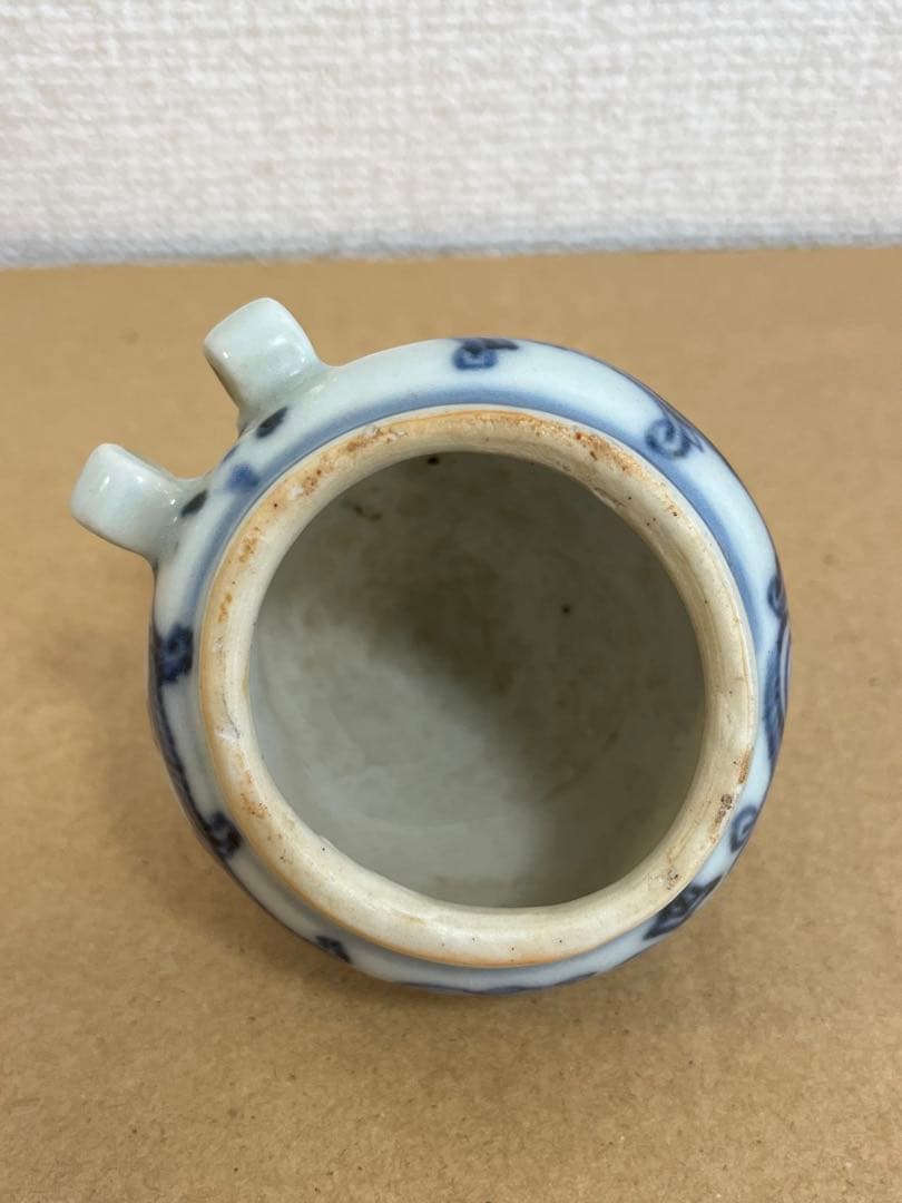 中国古美術 染付草花文小鳥飼い餌入、水入時代物