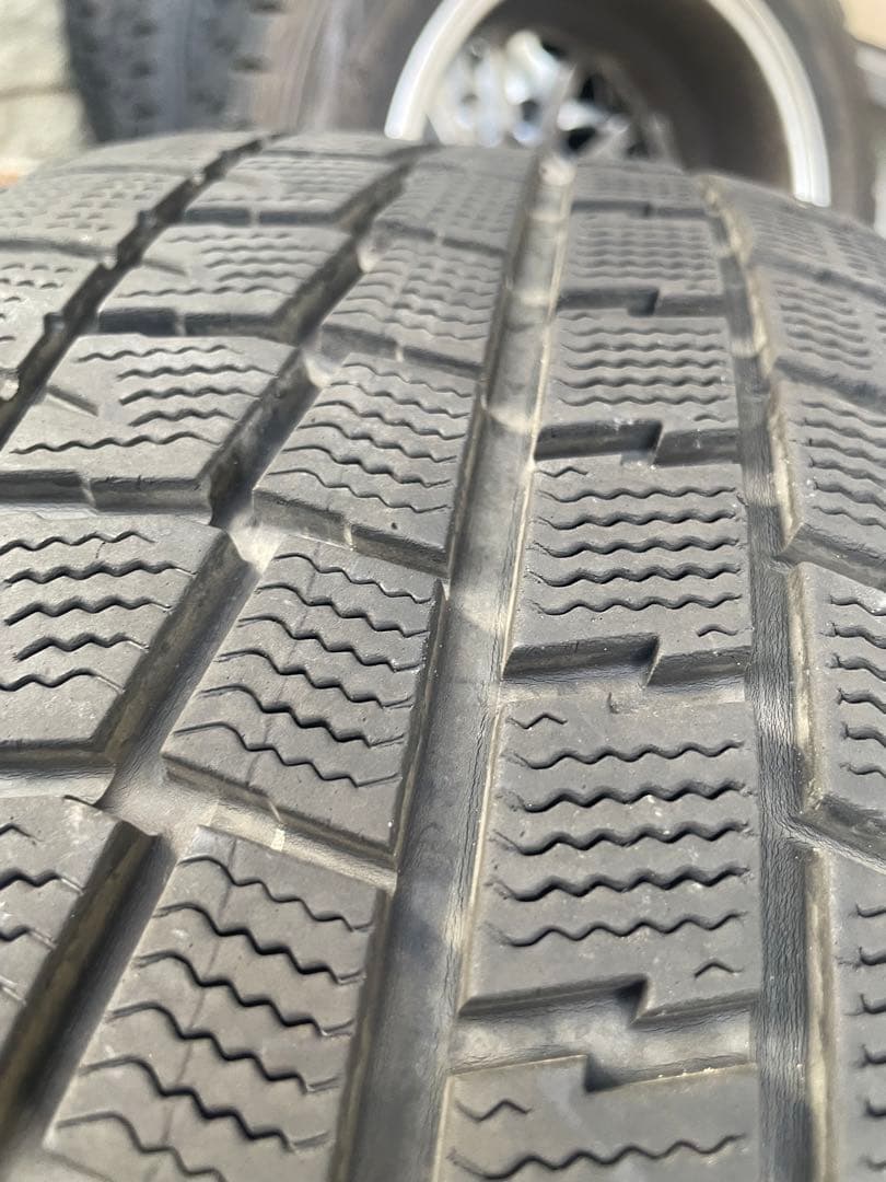 スタッドレス　205/60R16 920