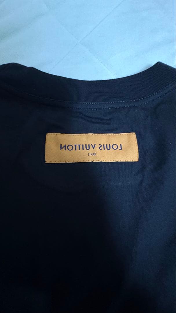 LOUIS VUITTON エンボスLV Tシャツ　ブラック XXL